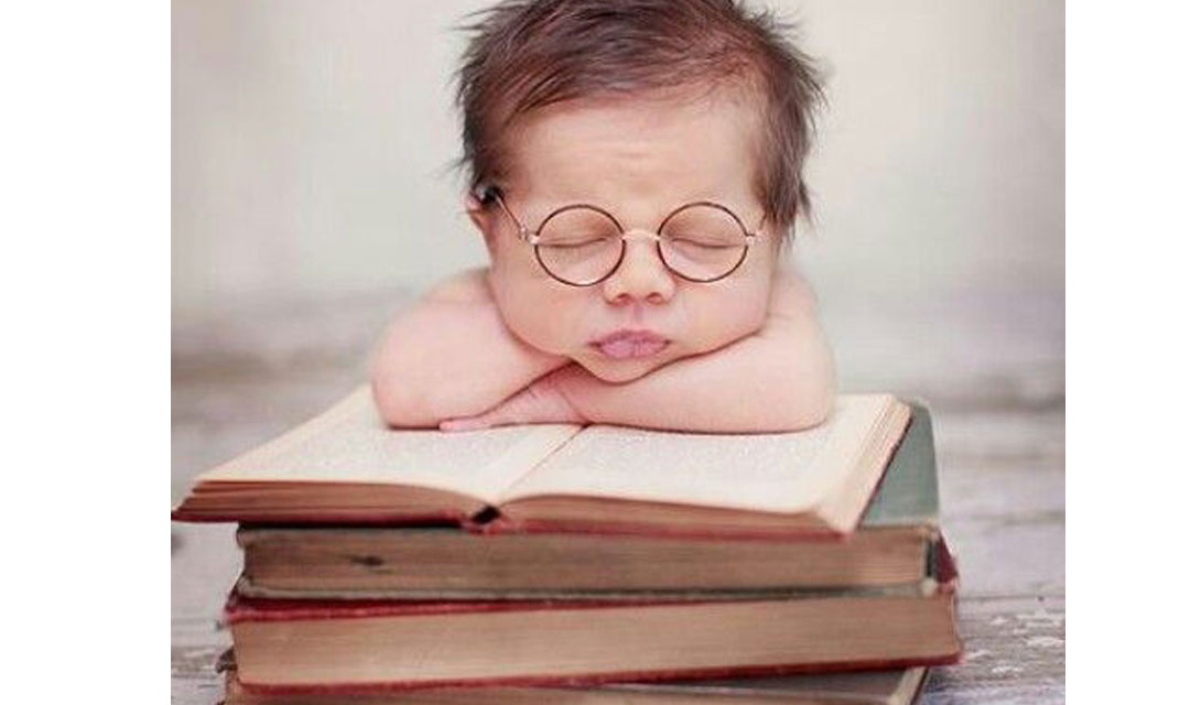 عکاسی کودک در منزل